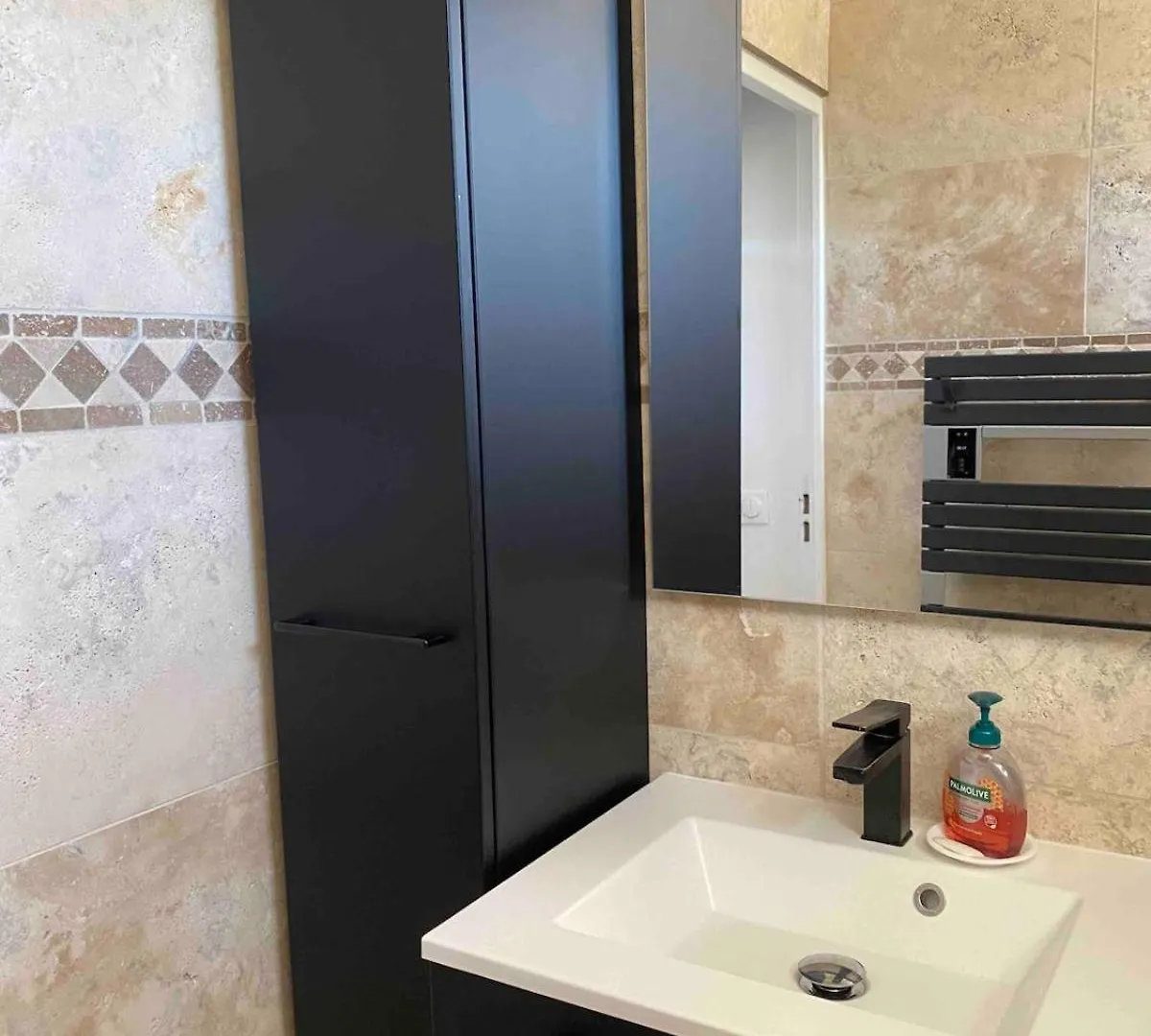 Golfe Juan, Cosy T3 , Piscine , Parking Appartement Golfe-Juan